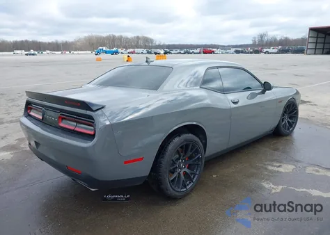 2023 Dodge Challenger R/T Scat Pack z USA, uszkodzony, nr VIN 2C3CDZFJ0PH605460